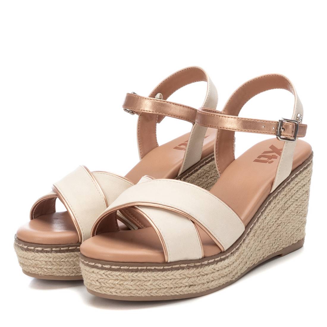 Var Beige Sandals